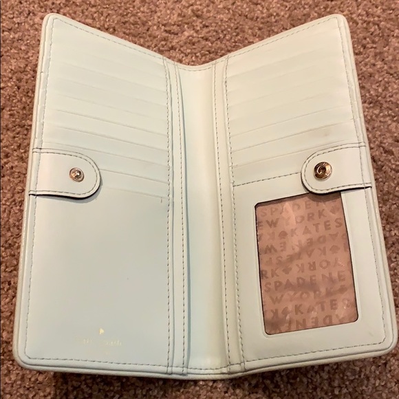 ✔️Cute pastel blue kate spade wallet - Picture 2 of 4